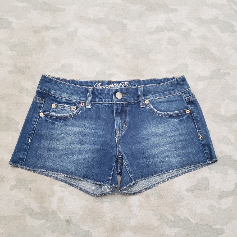 American Eagle Shorts Womens 4 Blue Pockets Denim Medium Wash Cut Off